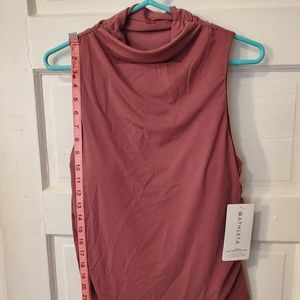 Athleta Essence Mock Neck Support tank NWT Size L